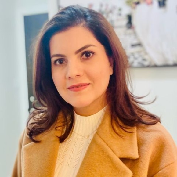 Meet your Posher, Marzieh - Picture 1 of 1